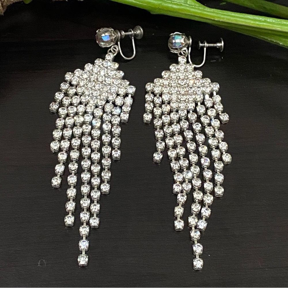 Vintage Rainfall Rhinestones Drop Dangling Screw Back Long Earrings